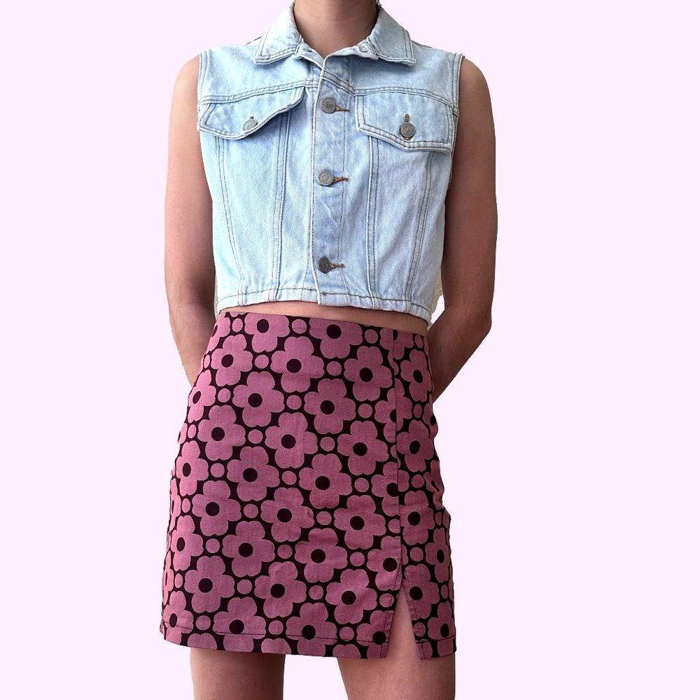 UBAN OUTFITTERS Women's Flower Pattern Skirt